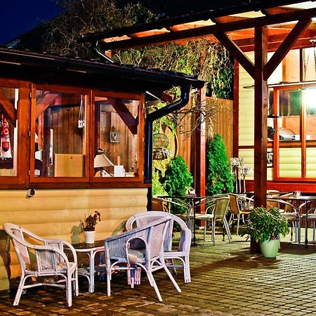 Penzion Restaurant Jakub Poprad Exterior foto